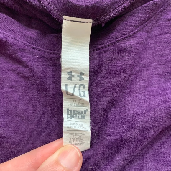 Under Armour Fitted Heat Gear Long Sleeve - Picture 2 of 5